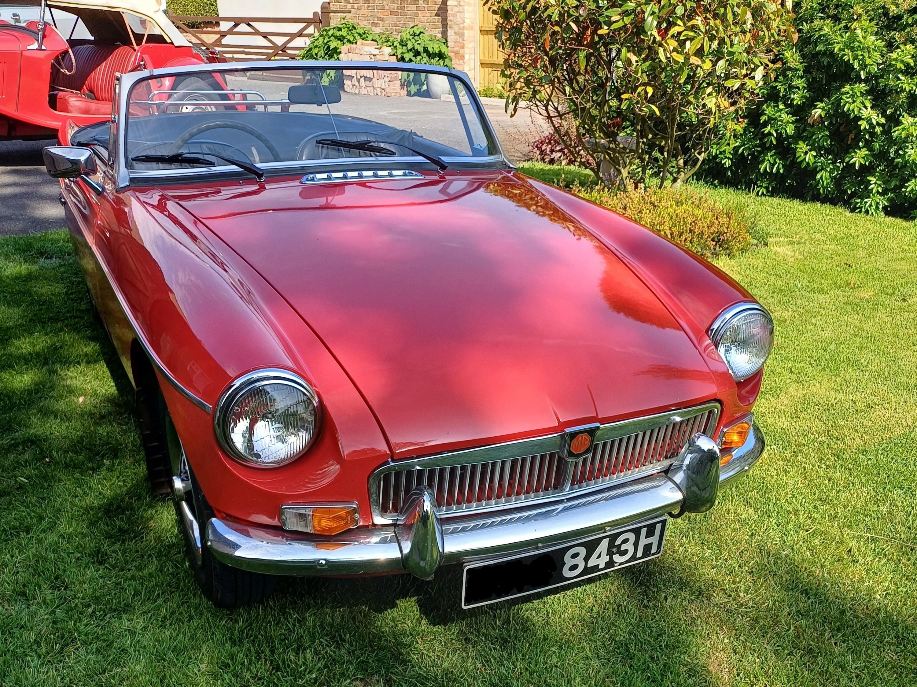 MGB1970-Front MGB1970-Front.jpg