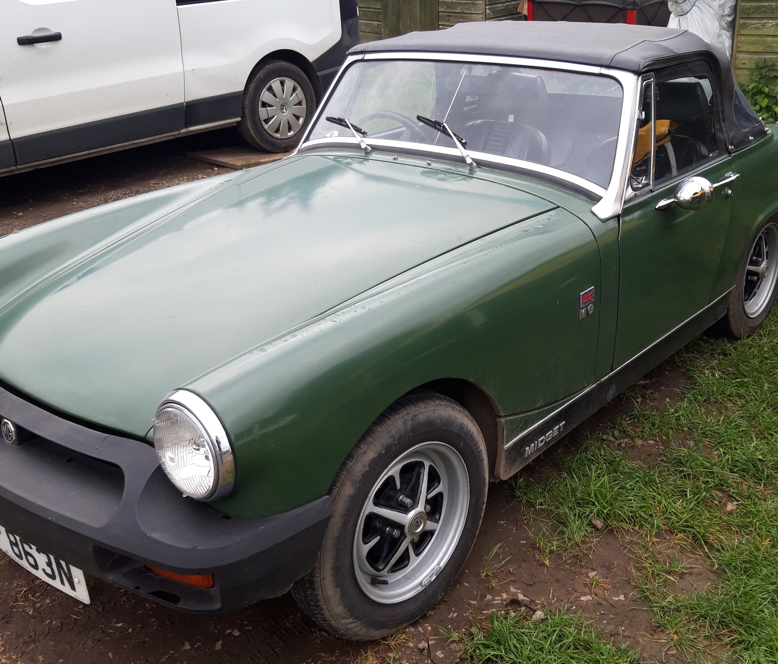 1975 MIDGET Midget-HMPNear.jpg